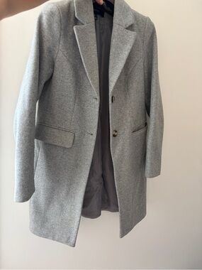 Womans Gray Wool Blend Overcoat - Classic Single-Breasted Style